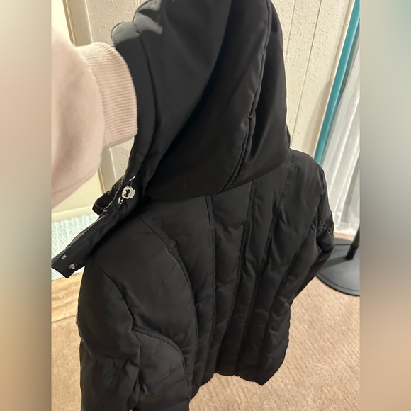 Calvin Klein winter coat - Picture 4 of 4